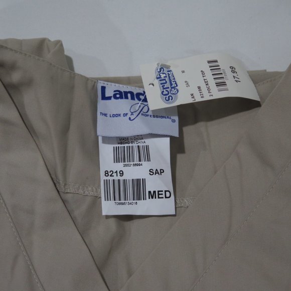 Woman's scurbs top & bottom (beige) Size: Medium - Picture 2 of 3